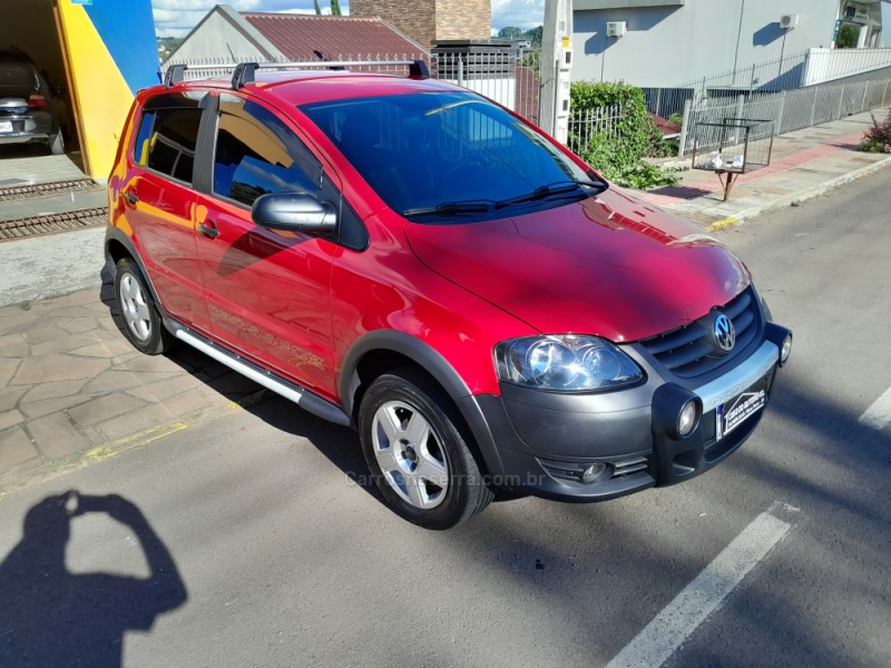 CROSSFOX 1.6 MI FLEX 8V 4P MANUAL - 2009 - NOVA PRATA