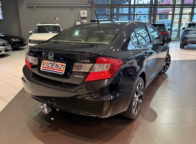 CIVIC 2.0 LXR 16V FLEX 4P AUTOMÁTICO - 2015 - FARROUPILHA