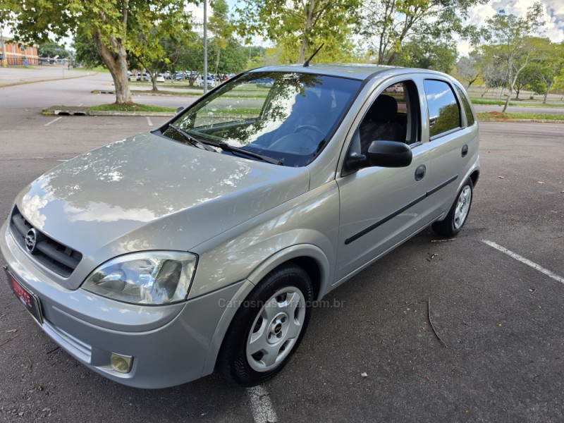 CORSA 1.8 MPFI MAXX 8V FLEX 4P MANUAL - 2004 - BENTO GONçALVES