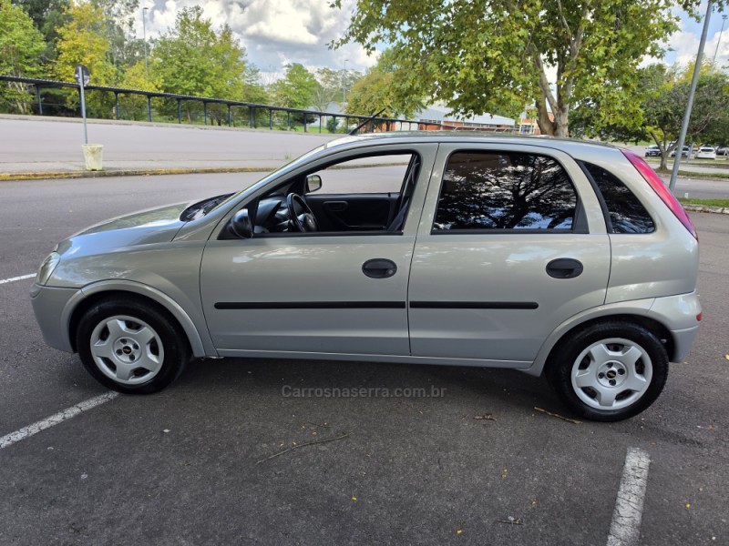 CORSA 1.8 MPFI MAXX 8V FLEX 4P MANUAL - 2004 - BENTO GONçALVES