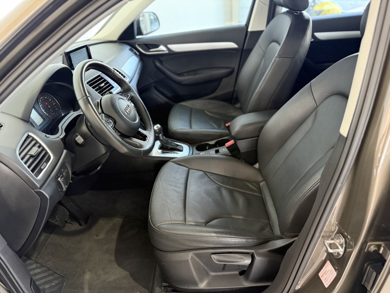 Q3 1.4 TFSI ATTRACTION GASOLINA 4P S TRONIC - 2016 - CAXIAS DO SUL