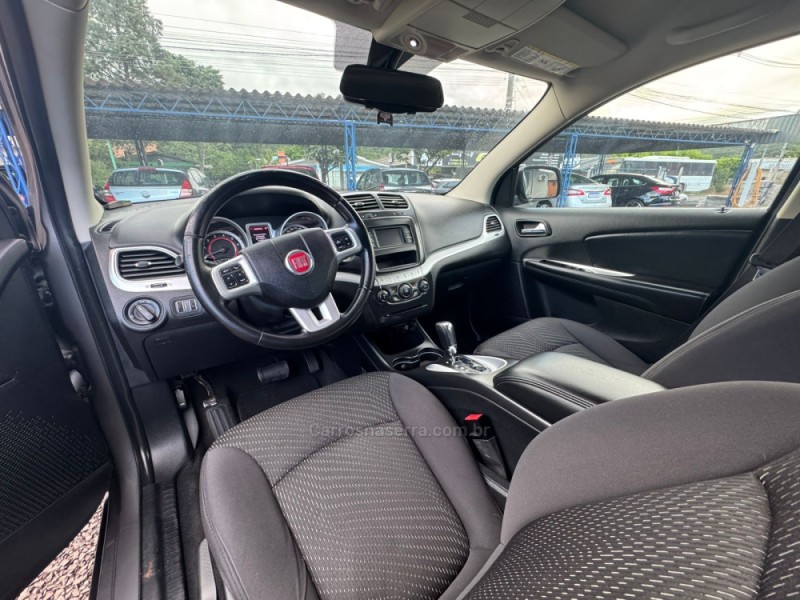 FREEMONT 2.4 EMOTION 16V GASOLINA 4P AUTOMÁTICO - 2012 - IGREJINHA