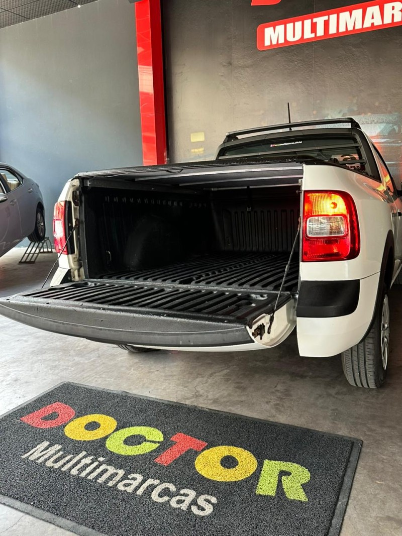 VOYAGE 1.6 MI TRENDLINE 8V FLEX 4P MANUAL - 2016 - SãO LEOPOLDO