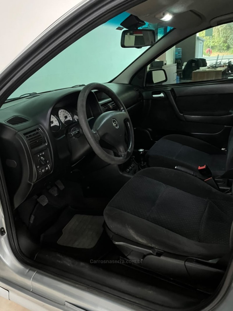 ASTRA 2.0 SFI GLS 16V GASOLINA 4P MANUAL - 2010 - CAXIAS DO SUL