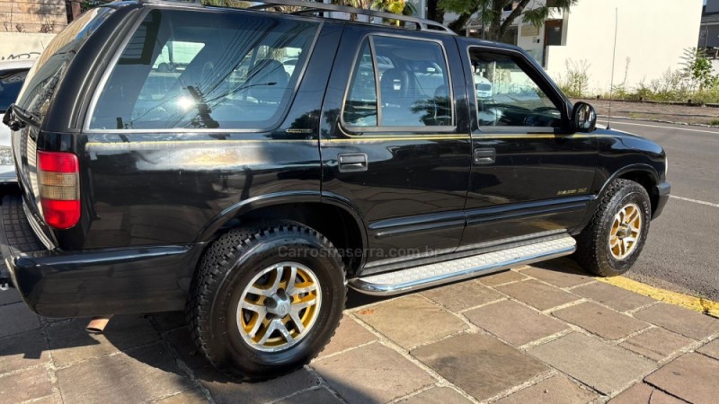 BLAZER 4.3 SFI DLX EXECUTIVE 4X2 V6 12V GASOLINA 4P AUTOMÁTICO - 1999 - BENTO GONçALVES