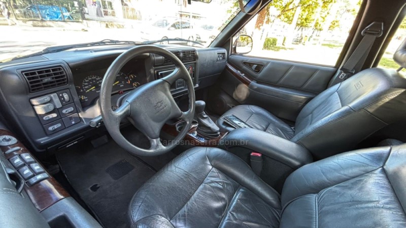 BLAZER 4.3 SFI DLX EXECUTIVE 4X2 V6 12V GASOLINA 4P AUTOMÁTICO - 1999 - BENTO GONçALVES