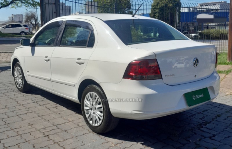 VOYAGE 1.0 MI 8V FLEX 4P MANUAL - 2012 - CAXIAS DO SUL