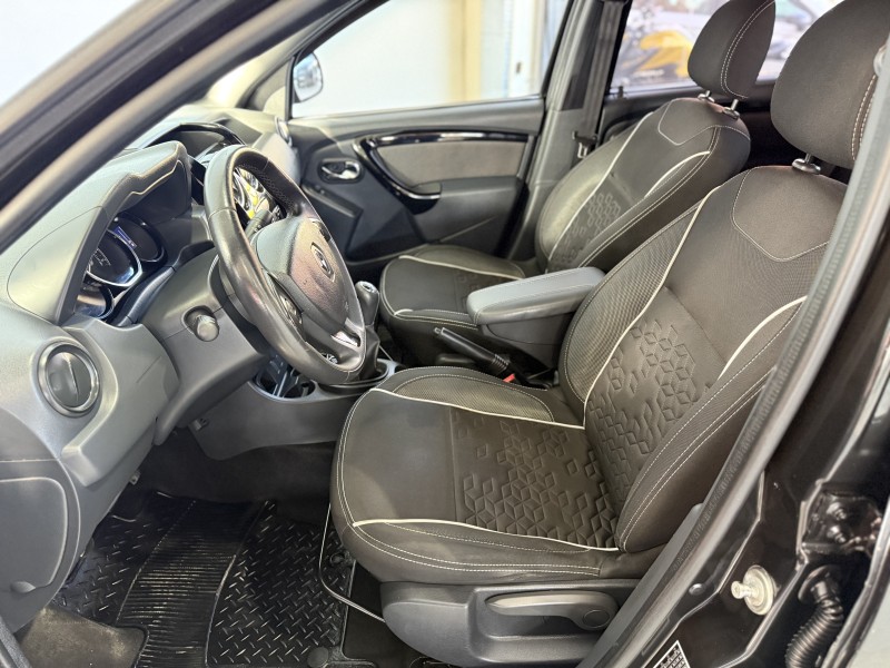 OROCH 1.6 16V DYNAMIQUE FLEX 4P MANUAL - 2020 - CAXIAS DO SUL