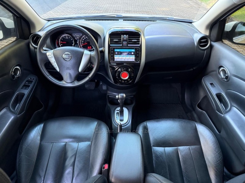 VERSA 1.6 16V SL FLEXSTART FLEX 4P AUTOMÁTICO - 2017 - IVOTI