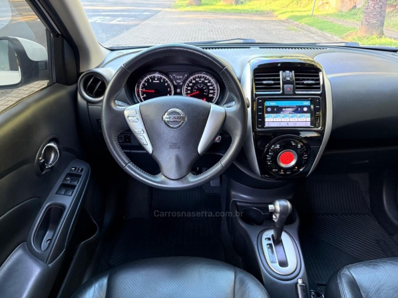 VERSA 1.6 16V SL FLEXSTART FLEX 4P AUTOMÁTICO - 2017 - IVOTI