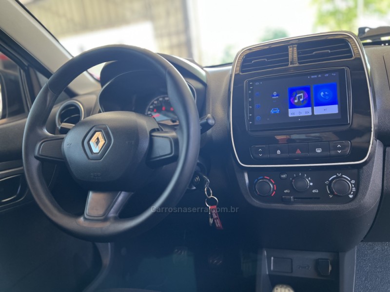 KWID 1.0 12V SCE FLEX ZEN MANUAL - 2022 - BOM PRINCíPIO