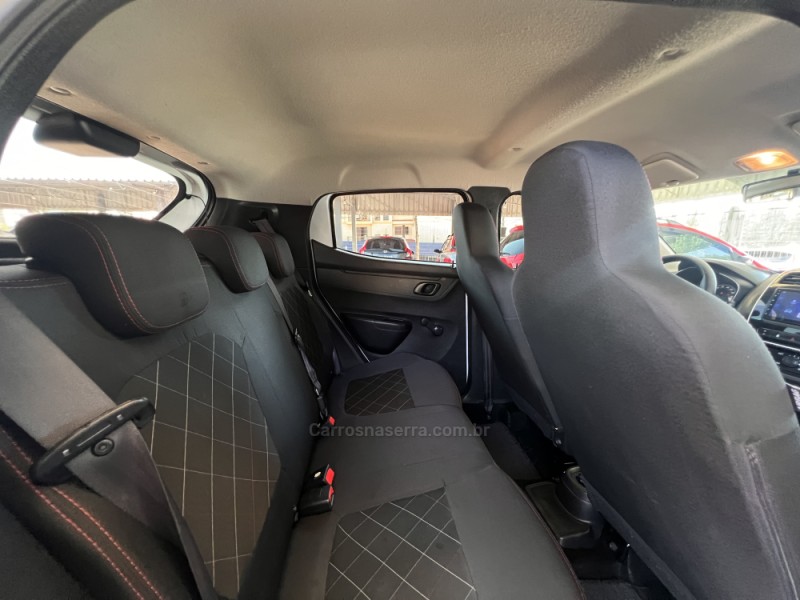 KWID 1.0 12V SCE FLEX ZEN MANUAL - 2022 - BOM PRINCíPIO