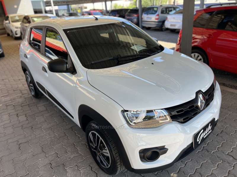KWID 1.0 12V SCE FLEX ZEN MANUAL - 2022 - BOM PRINCíPIO