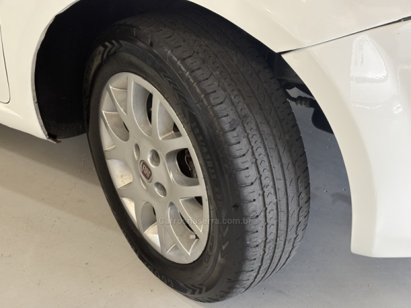 PUNTO 1.4 ELX 8V FLEX 4P MANUAL - 2009 - CAXIAS DO SUL