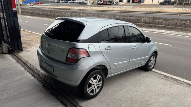 AGILE 1.4 MPFI LTZ 8V FLEX 4P MANUAL - 2011 - CAXIAS DO SUL