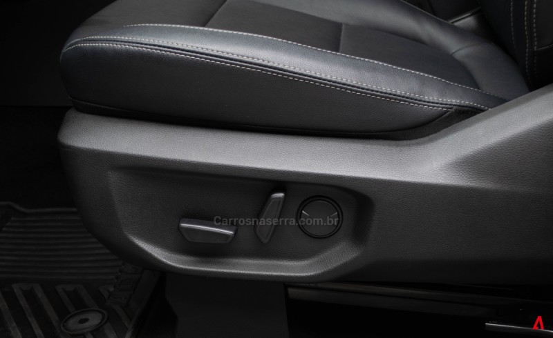 RANGER 3.0 V6 LIMITED PLUS CD TURBO 4X4 DIESEL 4P AUTOMÁTICO - 2024 - GARIBALDI