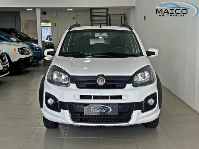 UNO 1.0 FIREFLY FLEX WAY 4P MANUAL - 2017 - NOVO HAMBURGO