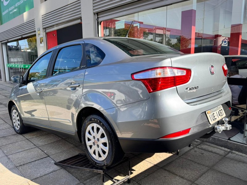 SIENA 1.4 MPI ATTRACTIVE 8V FLEX 4P MANUAL - 2013 - CAXIAS DO SUL