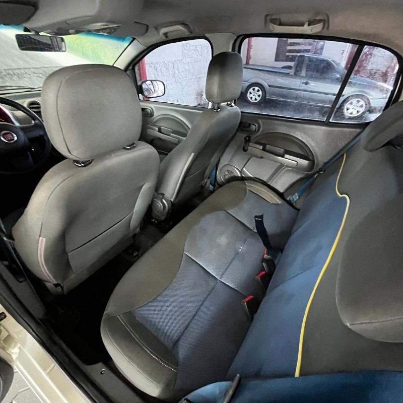 UNO 1.0 EVO VIVACE 8V FLEX 4P MANUAL - 2014 - CAXIAS DO SUL