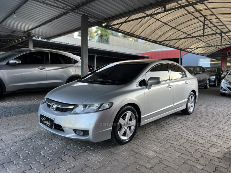 civic 1.8 lxs 16v flex 4p automatico 2009 bom principio