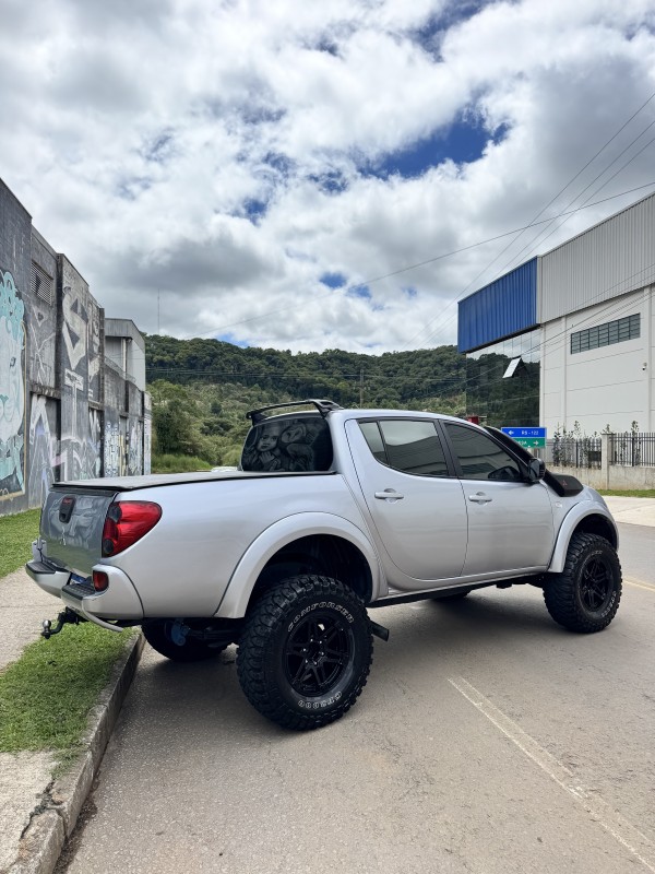 L200 TRITON 3.2 HPE 4X4 CD 16V TURBO INTERCOOLER DIESEL 4P MANUAL - 2015 - CAXIAS DO SUL