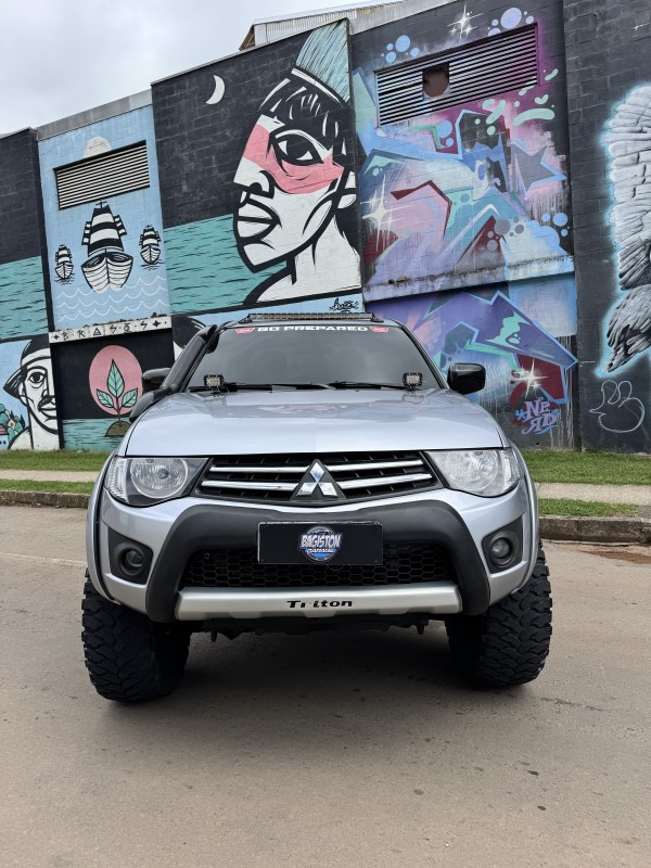 L200 TRITON 3.2 HPE 4X4 CD 16V TURBO INTERCOOLER DIESEL 4P MANUAL - 2015 - CAXIAS DO SUL