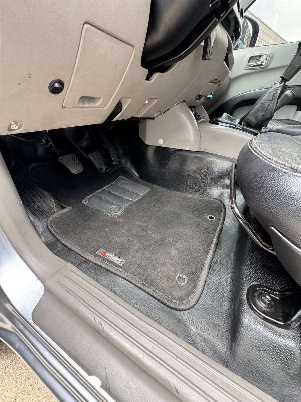 L200 TRITON 3.2 HPE 4X4 CD 16V TURBO INTERCOOLER DIESEL 4P MANUAL - 2015 - CAXIAS DO SUL