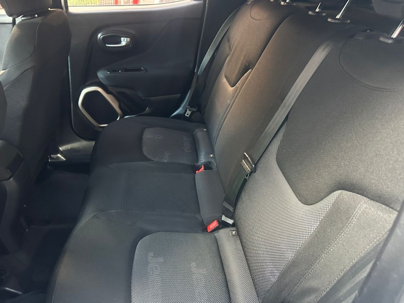 RENEGADE 1.8 16V FLEX 4P MANUAL - 2016 - TRêS COROAS