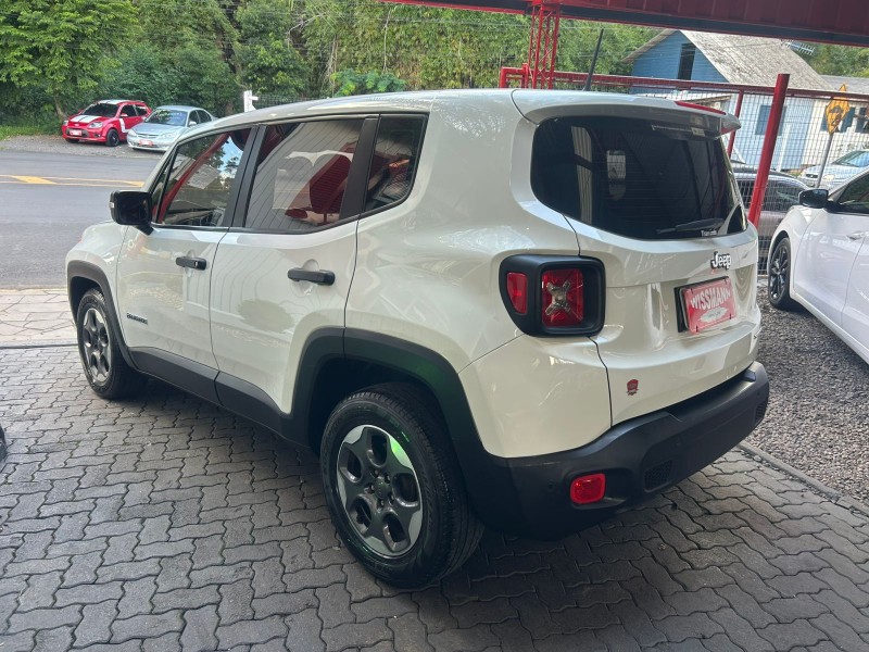 RENEGADE 1.8 16V FLEX 4P MANUAL - 2016 - TRêS COROAS