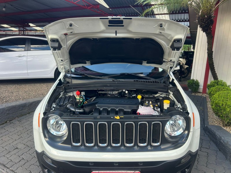 RENEGADE 1.8 16V FLEX 4P MANUAL - 2016 - TRêS COROAS