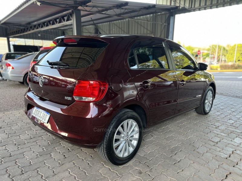 GOL 1.6 MSI TOTALFLEX COMFORTLINE 4P MANUAL - 2015 - BOM PRINCíPIO