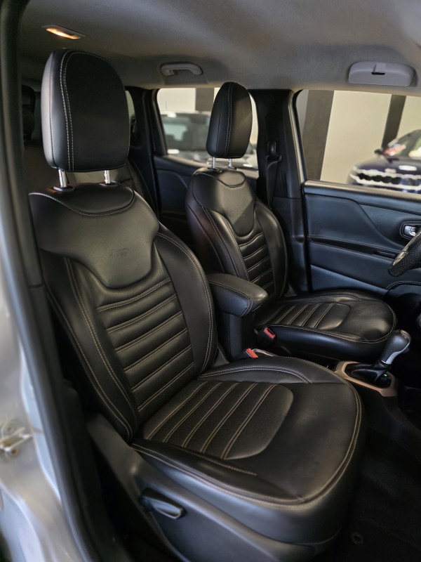 RENEGADE 1.8 16V FLEX SPORT 4P AUTOMÁTICO - 2016 - CAXIAS DO SUL