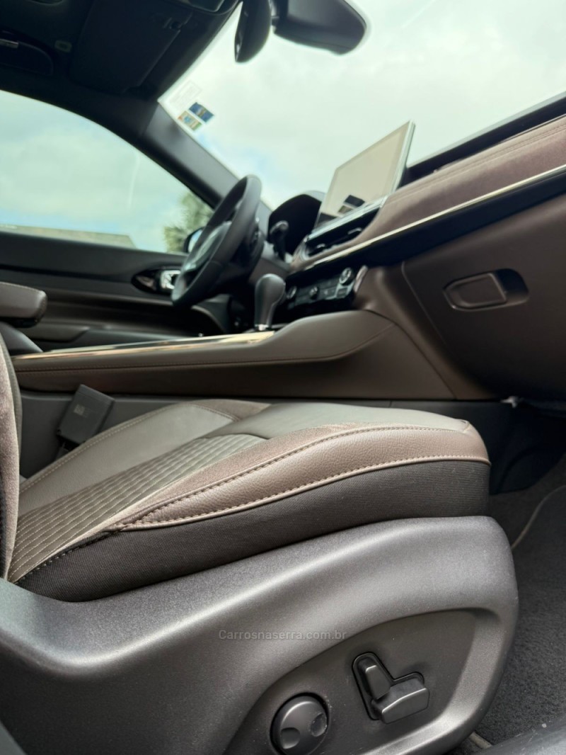 COMMANDER 2.0 OVERLAND T380 16V 4X4 TURBO DIESEL 4P AUTOMÁTICO - 2024 - BENTO GONçALVES