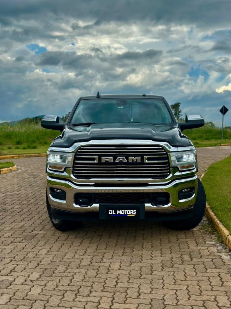 2500 LARAMIE 6.7 CD 4X4 TDI DIESEL 4P AUTOMÁTICA - 2022 - LAJEADO