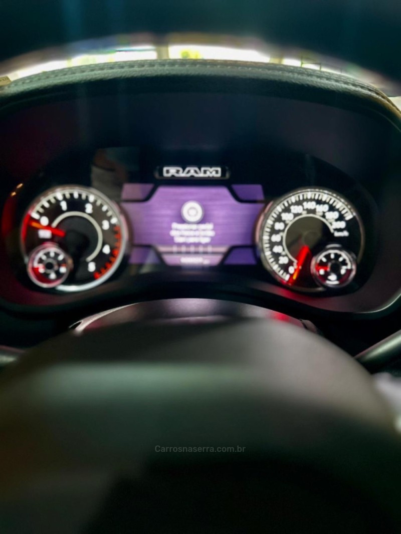 2500 LARAMIE 6.7 CD 4X4 TDI DIESEL 4P AUTOMÁTICA - 2022 - LAJEADO