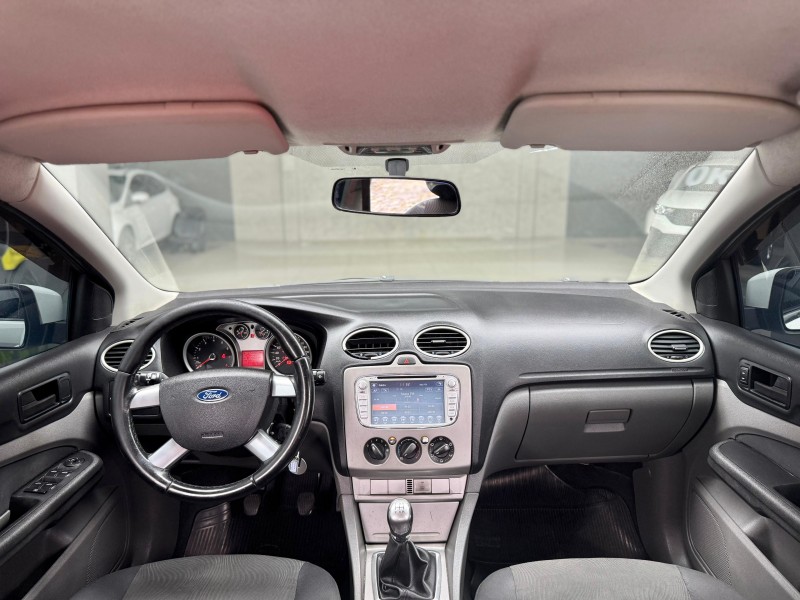 FOCUS 1.6 SE PLUS 16V FLEX 4P MANUAL - 2011 - CAXIAS DO SUL