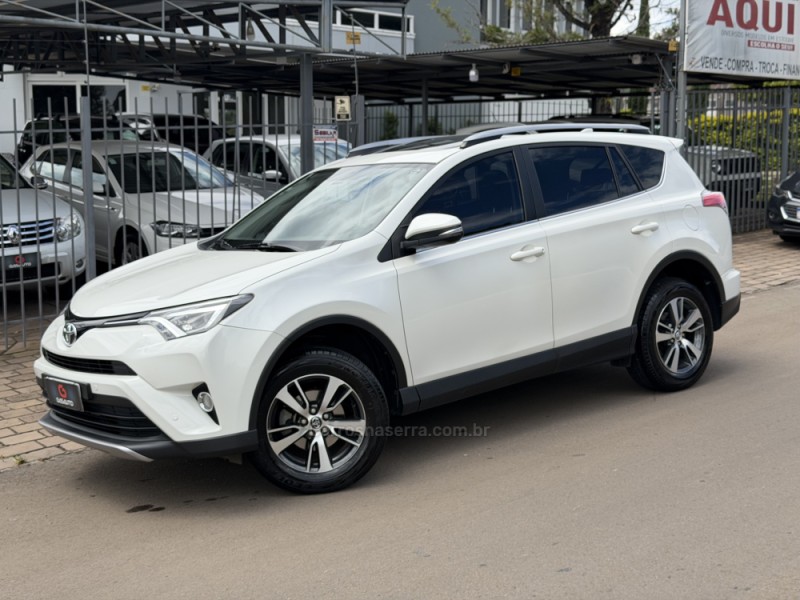 RAV4 2.0 TOP 4X2 16V GASOLINA 4P AUTOMÁTICO - 2018 - NOVA PRATA