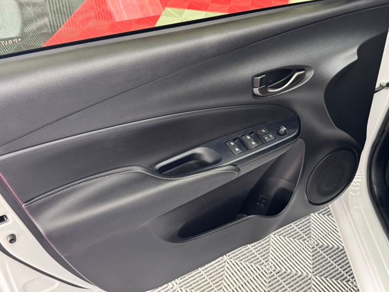 YARIS 1.5 XS 16V FLEX 4P AUTOMÁTICO - 2023 - CAXIAS DO SUL