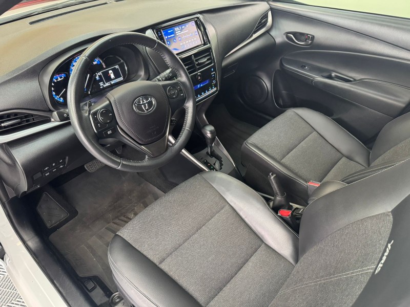 YARIS 1.5 XS 16V FLEX 4P AUTOMÁTICO - 2023 - CAXIAS DO SUL