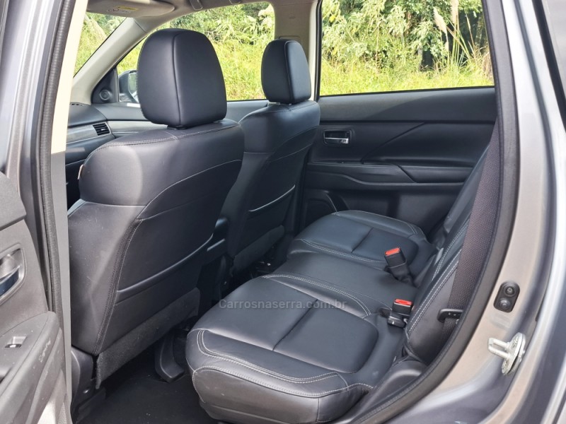 OUTLANDER 2.0 MIVEC HPE GASOLINA 4P AUTOMÁTICO - 2020 - BENTO GONçALVES