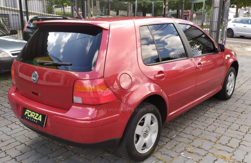 GOLF 1.6 8V GASOLINA 4P MANUAL - 2000 - CAXIAS DO SUL