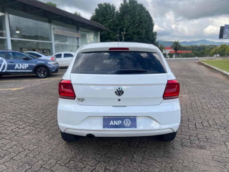 GOL 1.6 MSI 8V TOTALFLEX 4P MANUAL - 2021 - NOVA PETRóPOLIS
