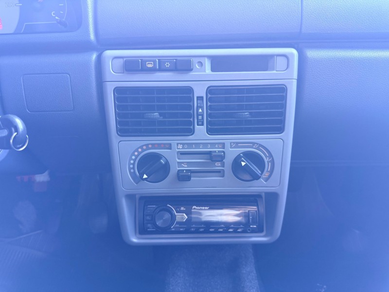 UNO 1.0 MPI MILLE FIRE ECONOMY 8V FLEX 4P MANUAL - 2013 - TRêS COROAS