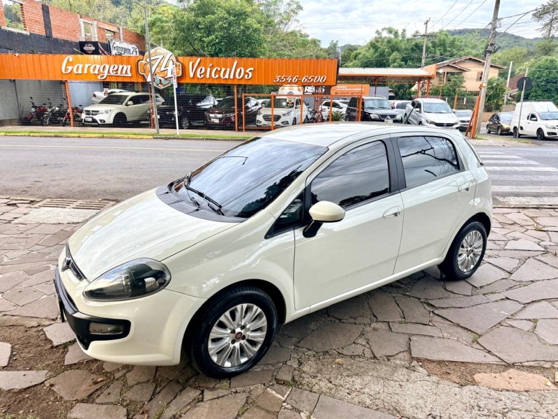 punto 1.4 attractive 8v flex 4p manual 2016 tres coroas