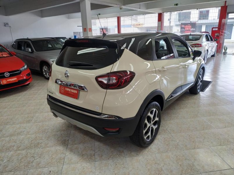 CAPTUR 2.0 16V FLEX INTENSE AUTOMÁTICO - 2018 - CAXIAS DO SUL