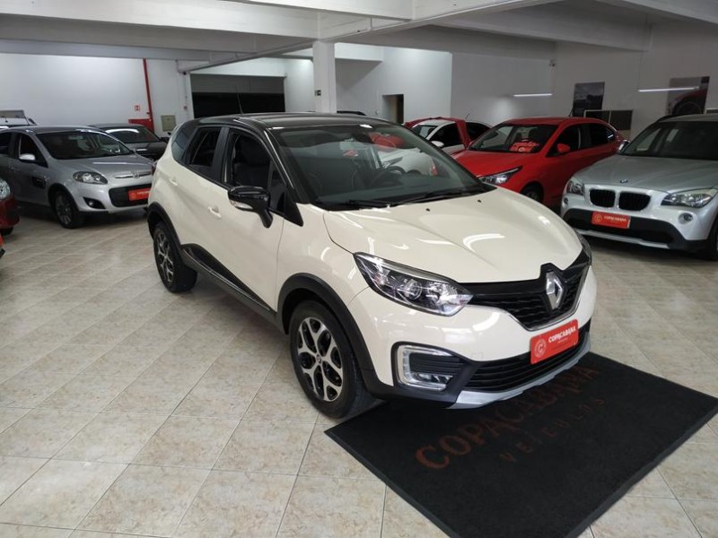CAPTUR 2.0 16V FLEX INTENSE AUTOMÁTICO - 2018 - CAXIAS DO SUL