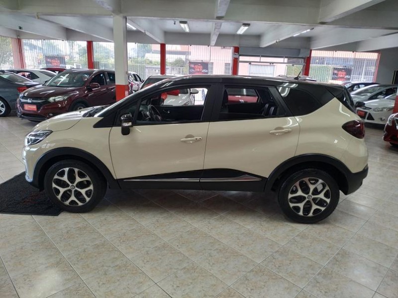 CAPTUR 2.0 16V FLEX INTENSE AUTOMÁTICO - 2018 - CAXIAS DO SUL