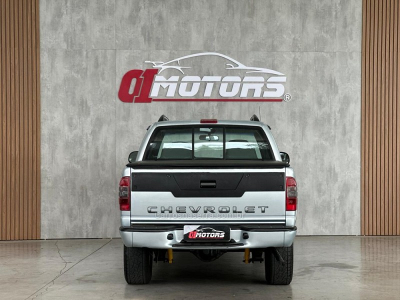 S10 2.4 MPFI EXECUTIVE 4X2 CD 8V FLEX 4P MANUAL - 2010 - NOVO HAMBURGO