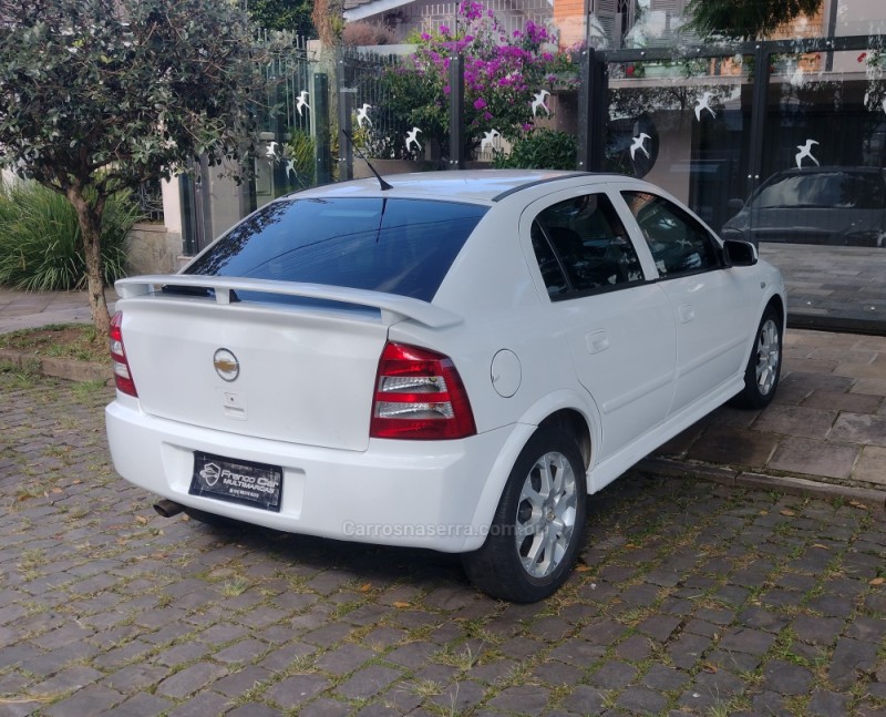 ASTRA 2.0 MPFI ADVANTAGE 8V FLEX 4P MANUAL - 2011 - CAXIAS DO SUL
