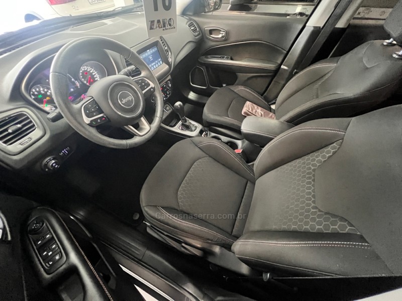 COMPASS 2.0 16V FLEX SPORT AUTOMÁTICO - 2018 - CARLOS BARBOSA